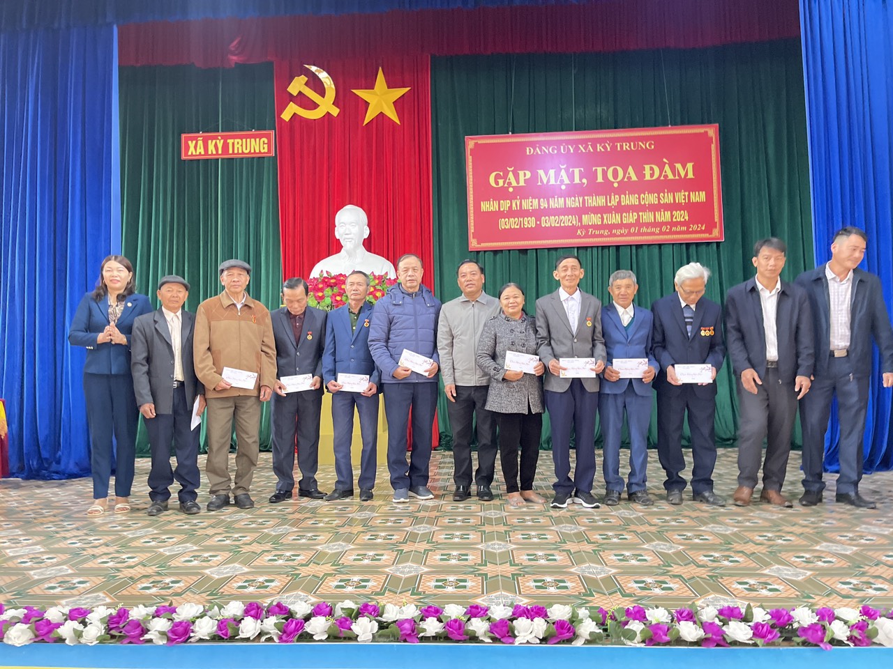 Đảng ủy xã Kỳ Trung tổ chức tọa đàm, gặp mặt nhân kỷ niệm 94 năm ngày thành lập Đảng cộng sản Việt Nam(1930-2024)